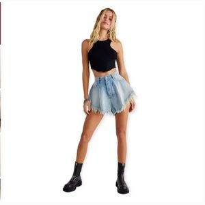 Free People Harlie Denim Shorties - Light wash